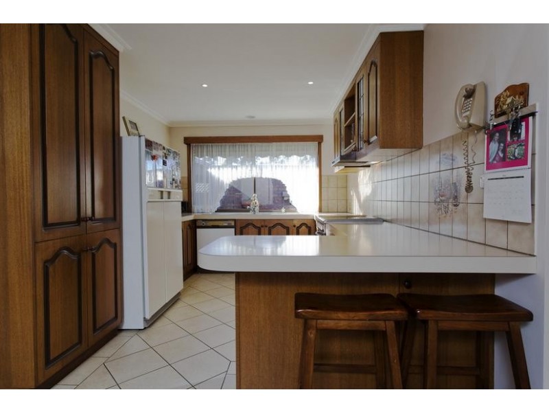 20 Balmoral Drive, Golden Square VIC 3555