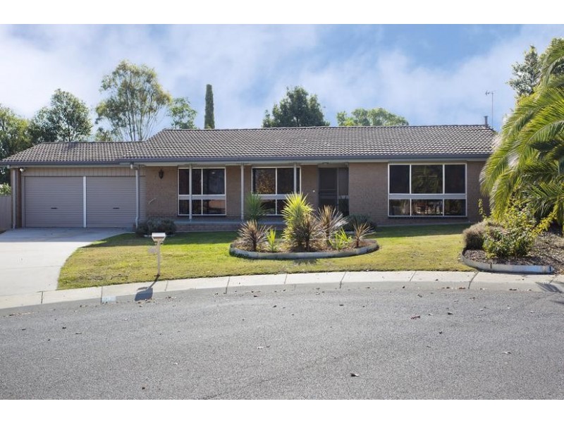 3 Kunzea Court, Spring Gully VIC 3550