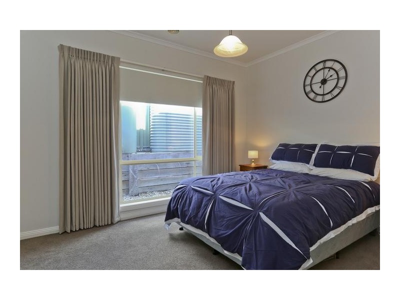 30 Keogh Drive, Spring Gully VIC 3550