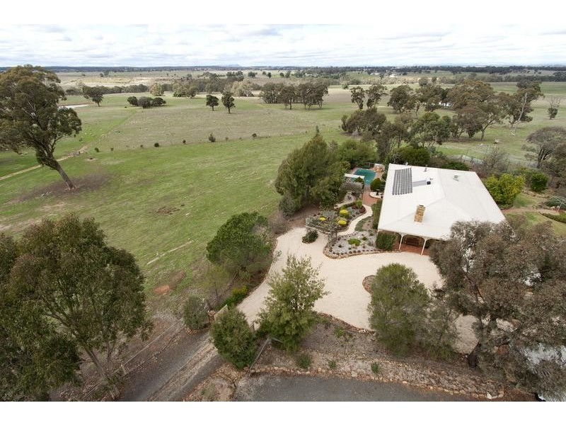 256 Canny Road, Axedale VIC 3551