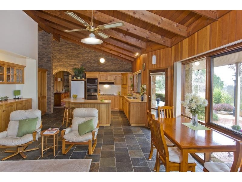 256 Canny Road, Axedale VIC 3551