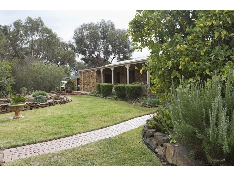 256 Canny Road, Axedale VIC 3551