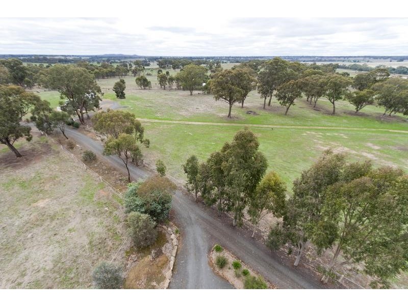 256 Canny Road, Axedale VIC 3551