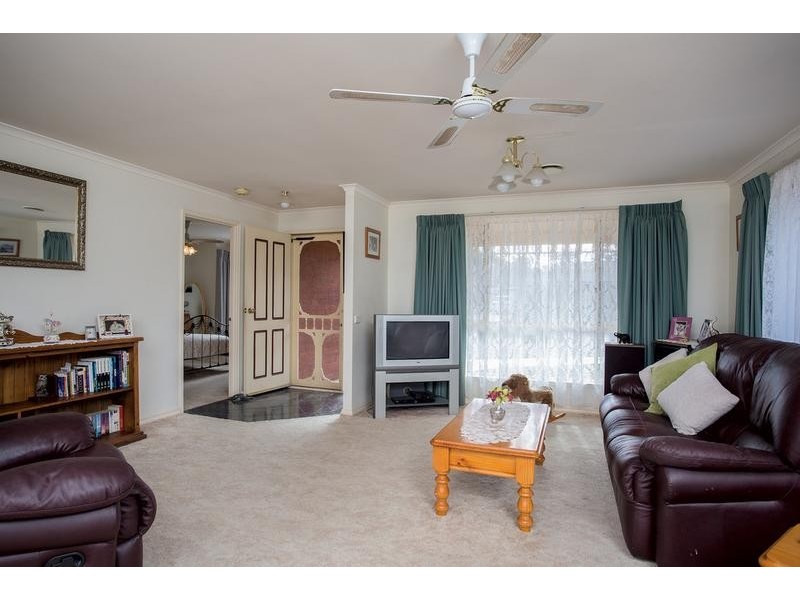 2 Jakem Court, Eaglehawk VIC 3556