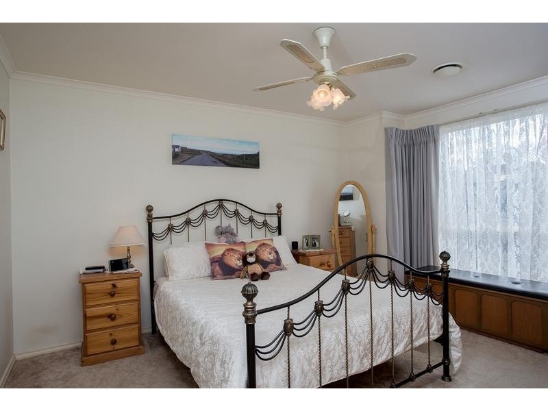 2 Jakem Court, Eaglehawk VIC 3556