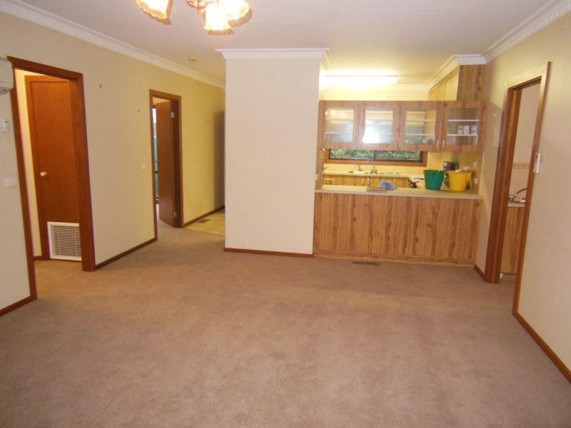 19 Hodgkinson Street, Kennington VIC 3550