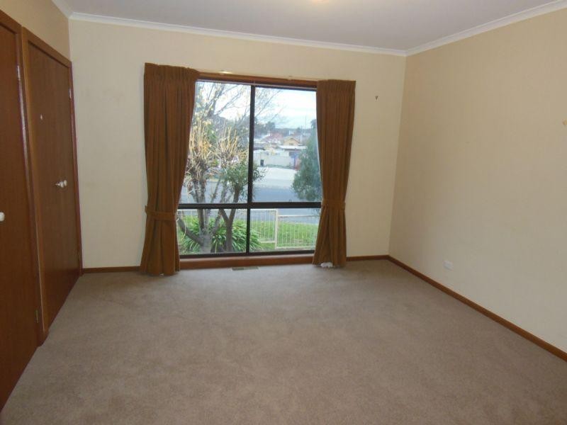 19 Hodgkinson Street, Kennington VIC 3550