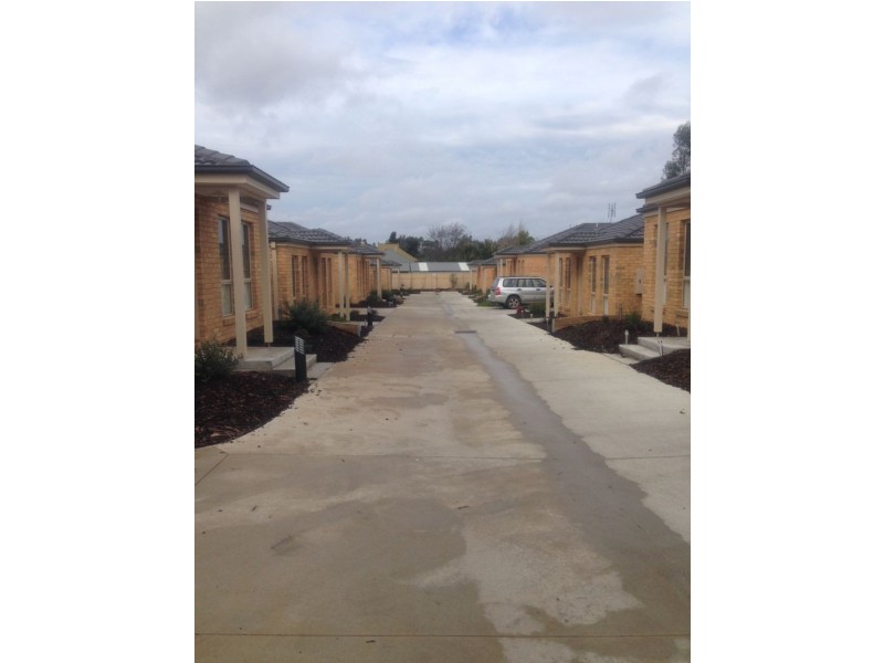 2/107-111 St Killians Street, Bendigo VIC 3550