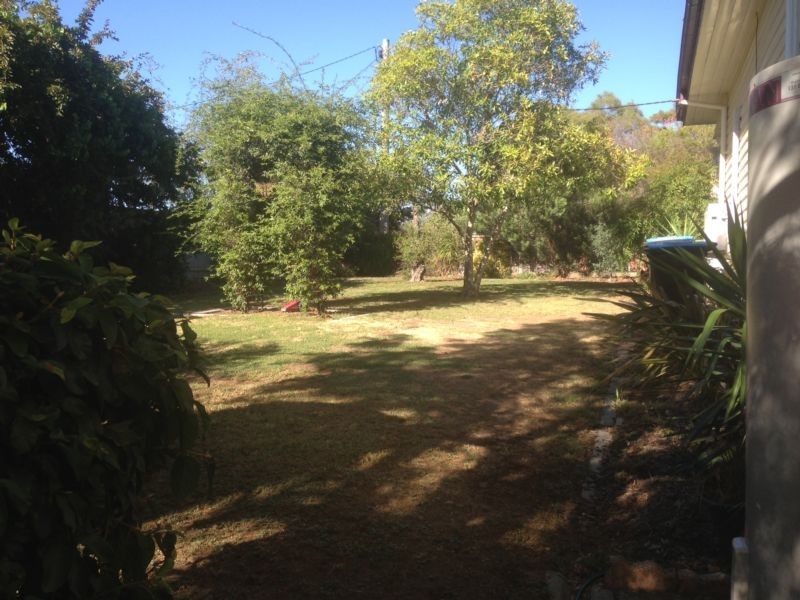 27 Reginald Street, Quarry Hill VIC 3550