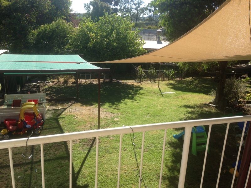 27 Reginald Street, Quarry Hill VIC 3550