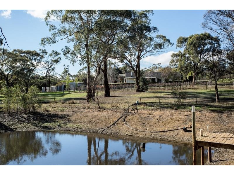 14 Mannix Lane, Mandurang VIC 3551