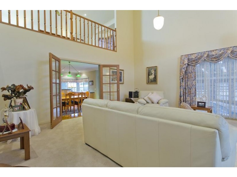 2 Sterry Street, Golden Square VIC 3555