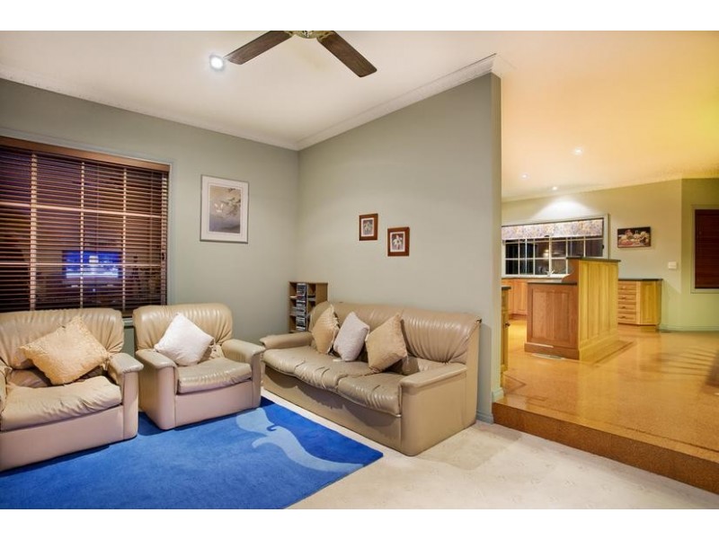 2 Sterry Street, Golden Square VIC 3555