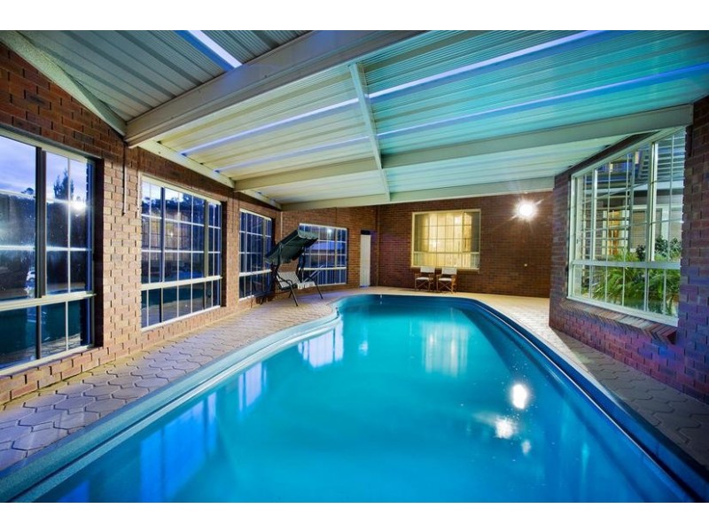 2 Sterry Street, Golden Square VIC 3555