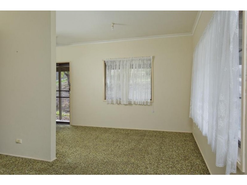 33 Specimen Hill Road, Golden Square VIC 3555