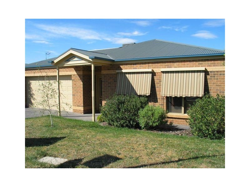 5 The Terrace, Strathdale VIC 3550