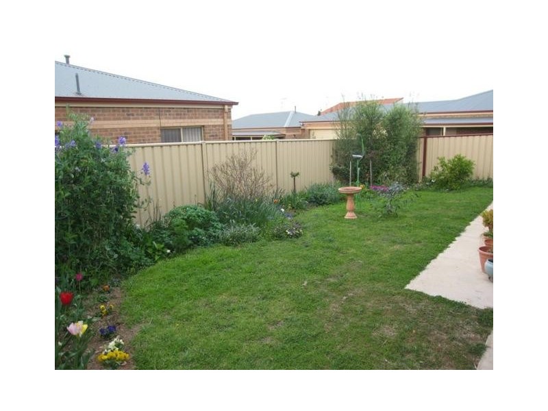 5 The Terrace, Strathdale VIC 3550