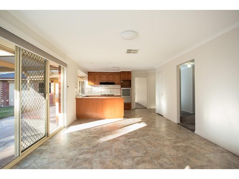 233 North Harley Street, Strathdale VIC 3550