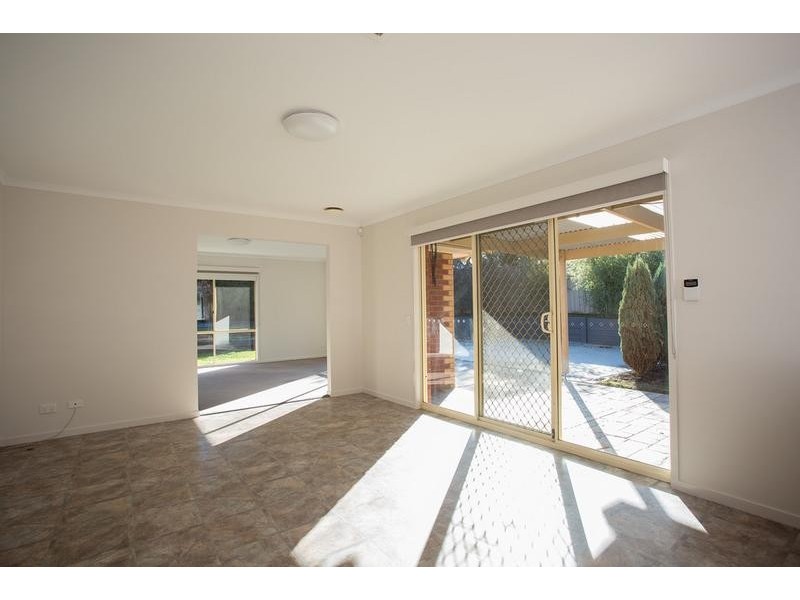 233 North Harley Street, Strathdale VIC 3550