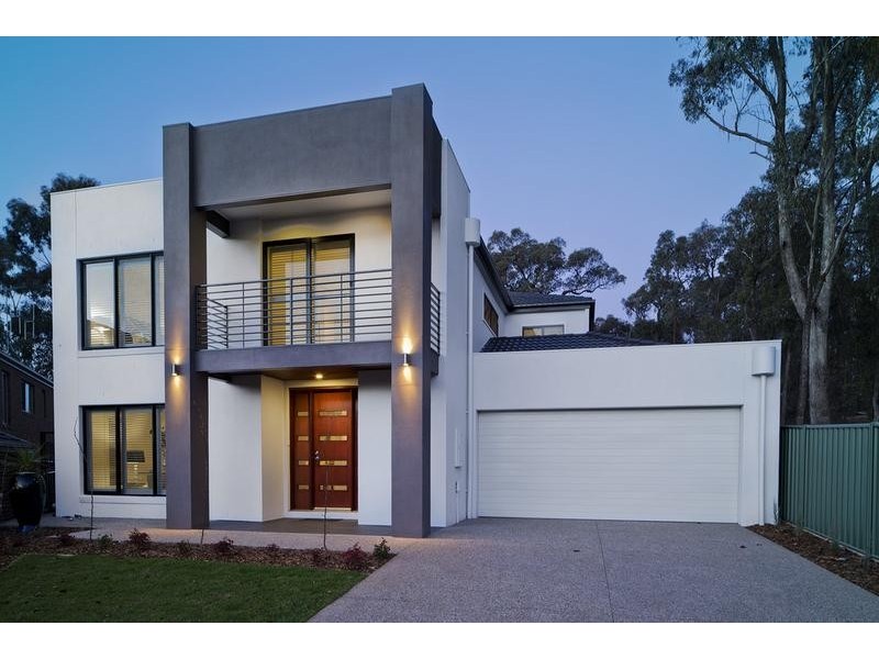 8 Federation Terrace, Kennington VIC 3550