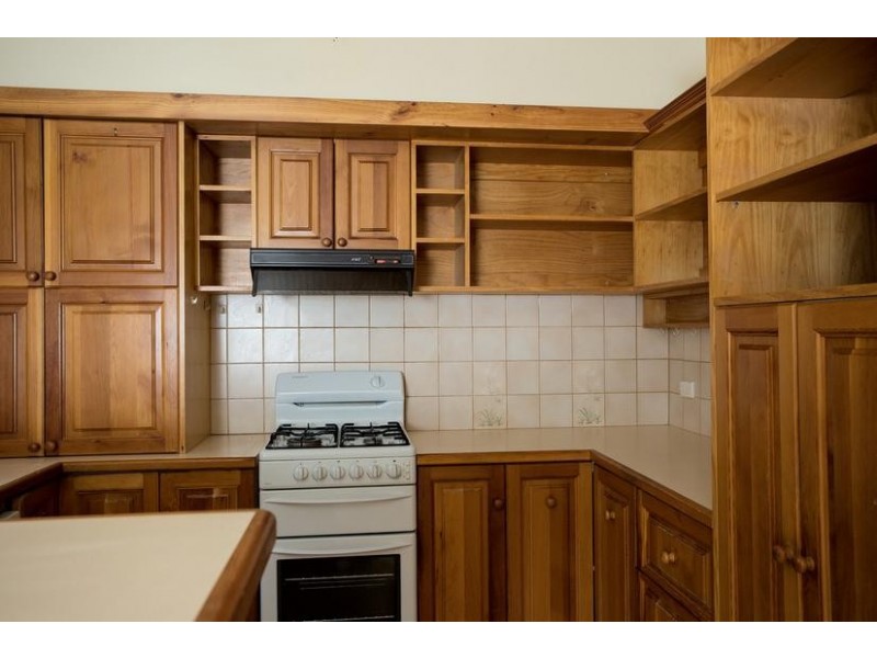 10 Pleasant Vale Crescent, Flora Hill VIC 3550