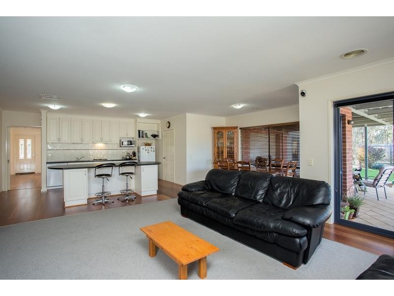 190 Simpsons Road, Eaglehawk VIC 3556