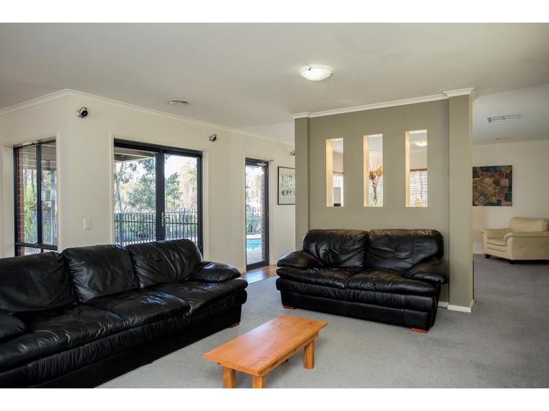 190 Simpsons Road, Eaglehawk VIC 3556