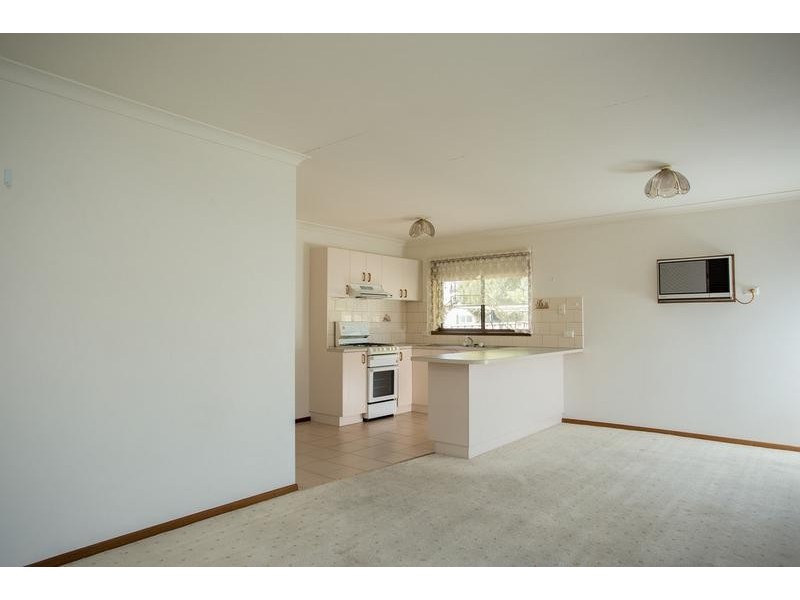 1/50 Ophir Street, Golden Square VIC 3555