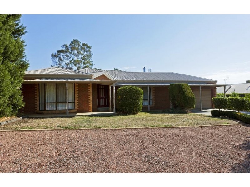 15 Paperbark Court, Strathdale VIC 3550