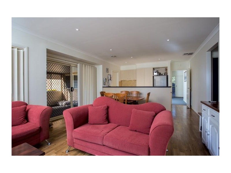 2 Alkoomi Court, Epsom VIC 3551