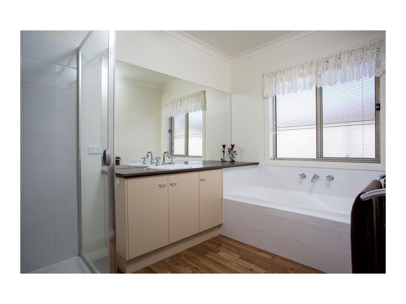 2 Alkoomi Court, Epsom VIC 3551