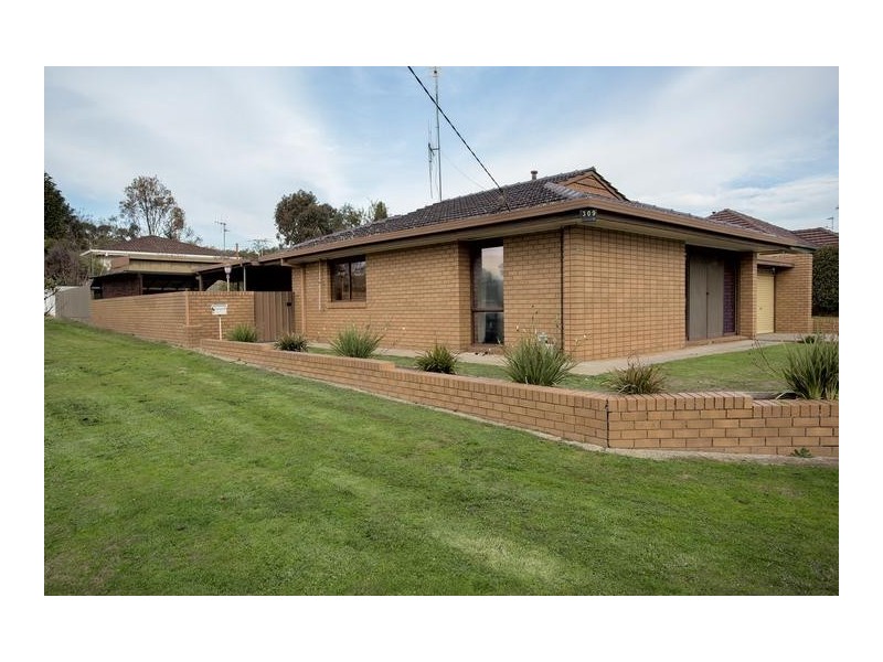 309 High Street, Kangaroo Flat VIC 3555