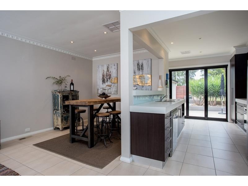 3 Kara Street, Kennington VIC 3550