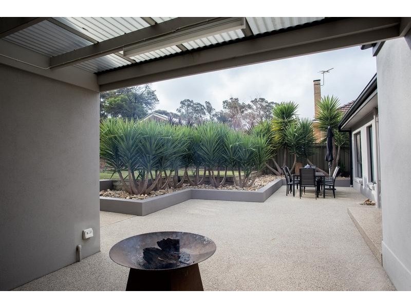 3 Kara Street, Kennington VIC 3550