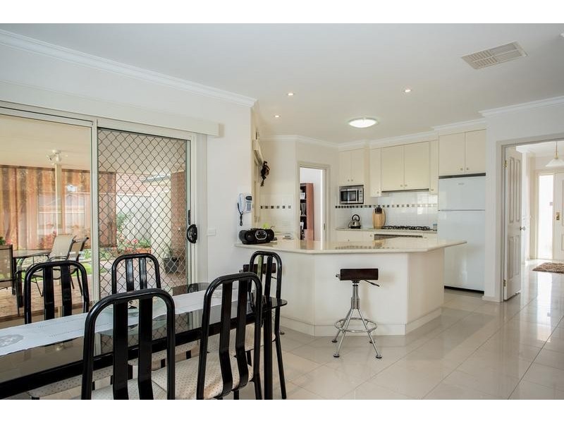 1 Julian Way, California Gully VIC 3556