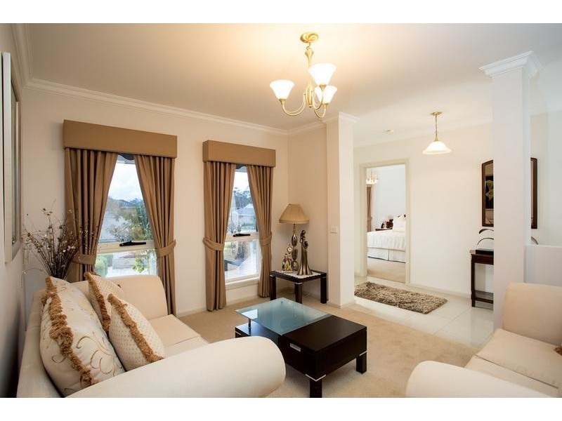1 Julian Way, California Gully VIC 3556