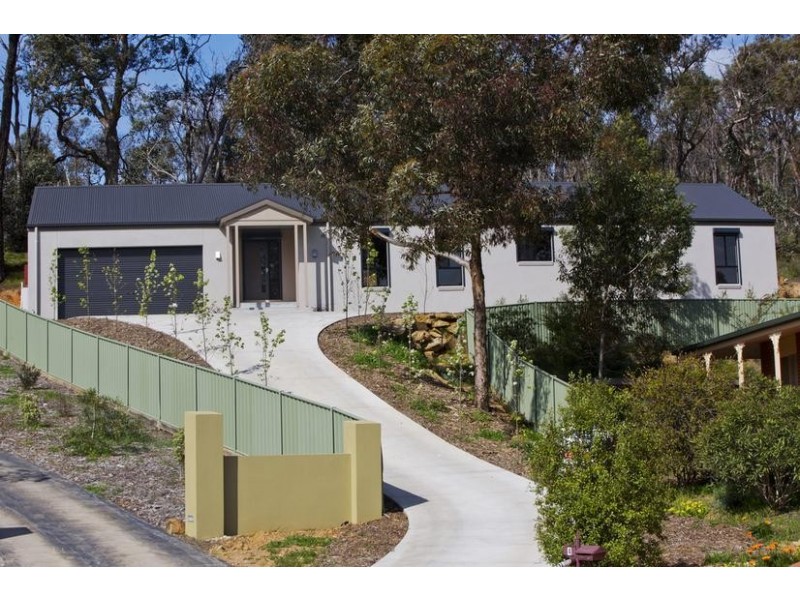 4A Bonnie Brae Court, Spring Gully VIC 3550