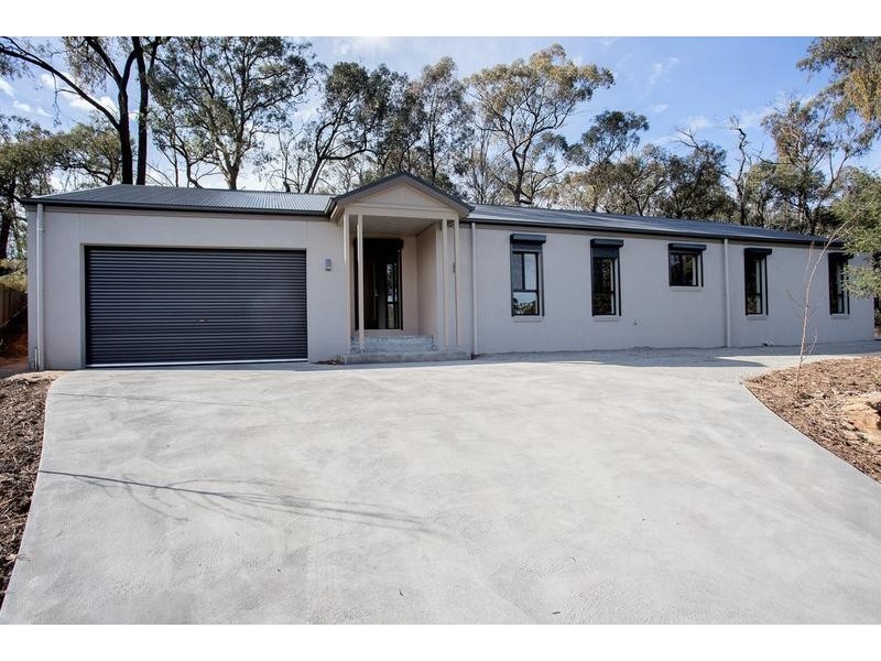 4A Bonnie Brae Court, Spring Gully VIC 3550