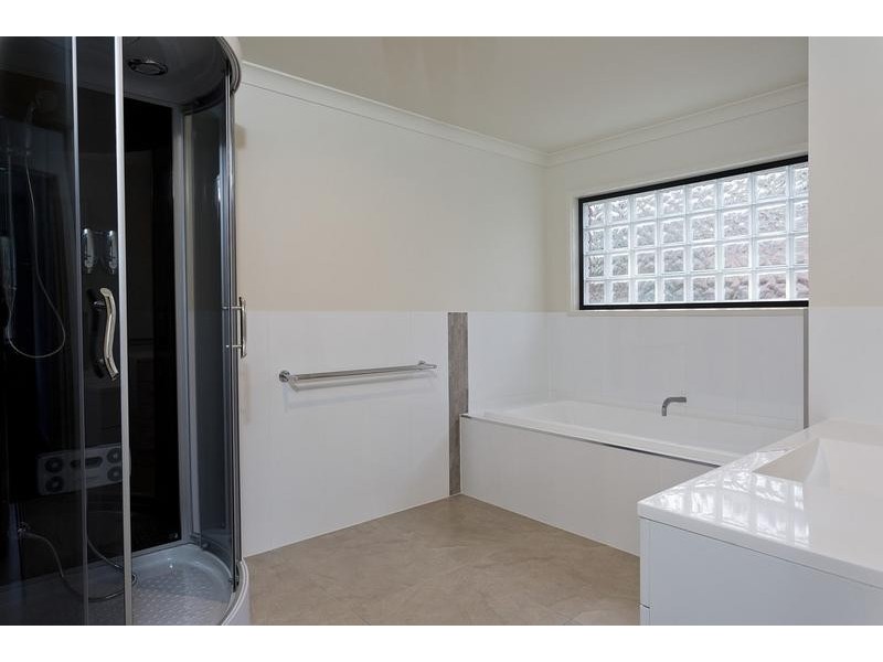 4A Bonnie Brae Court, Spring Gully VIC 3550