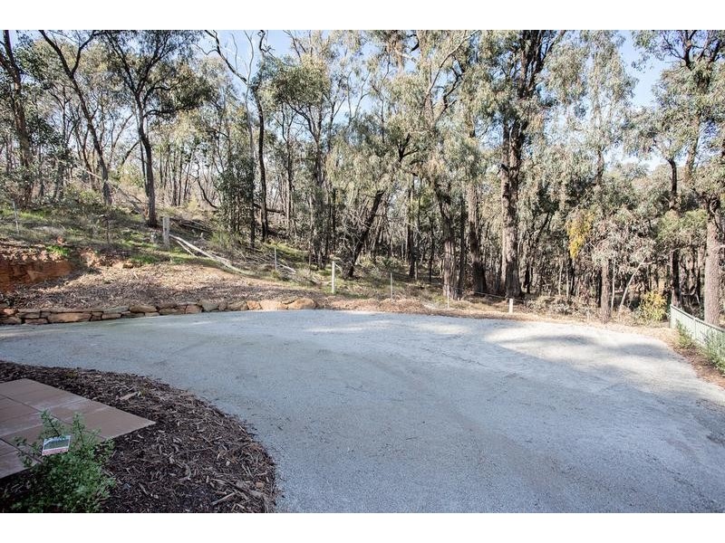 4A Bonnie Brae Court, Spring Gully VIC 3550