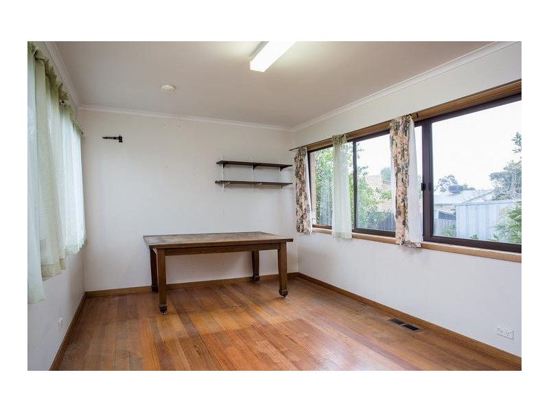 28 Woodbury Street, Strathdale VIC 3550