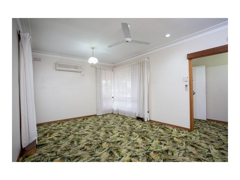 28 Woodbury Street, Strathdale VIC 3550