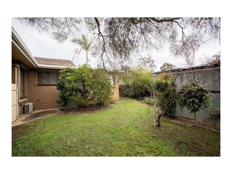 28 Woodbury Street, Strathdale VIC 3550
