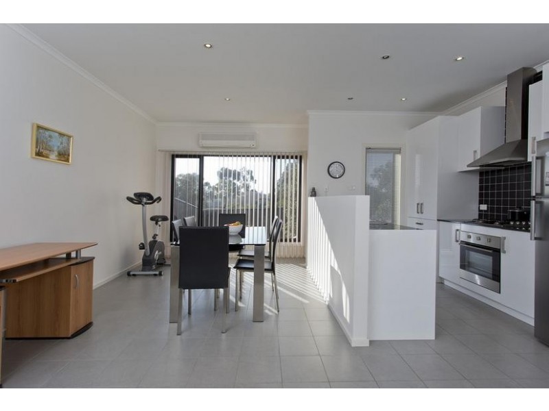 45 Wilmot Street, Golden Square VIC 3555