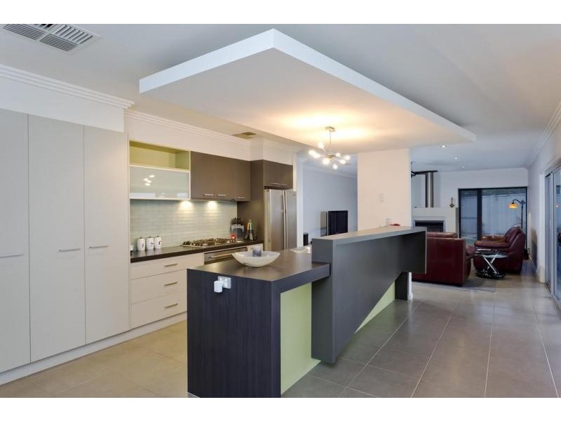 4 Medika Avenue, Kangaroo Flat VIC 3555