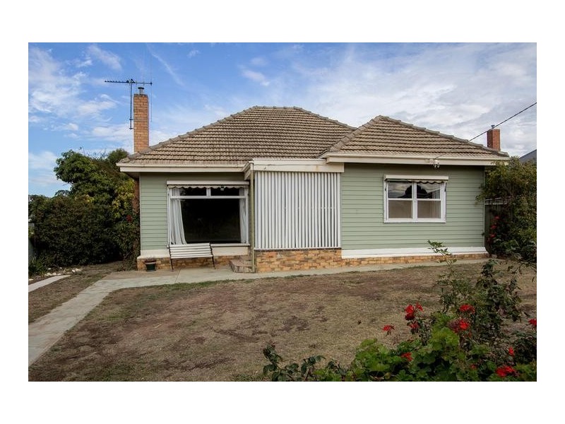 5 Gundry Street, Long Gully VIC 3550