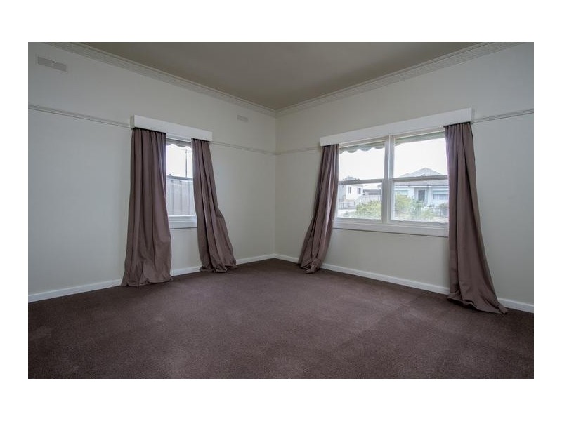 5 Gundry Street, Long Gully VIC 3550