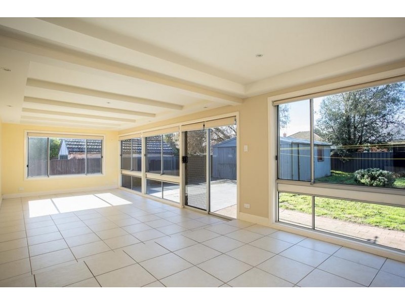 41 Somerville Street, Flora Hill VIC 3550