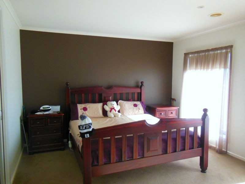 1 Dowker Street, Epsom VIC 3551