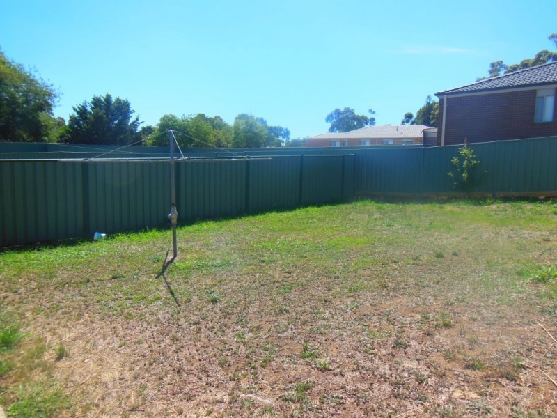 19 Muir Street, Kangaroo Flat VIC 3555